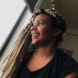 Meet your Posher, Cora